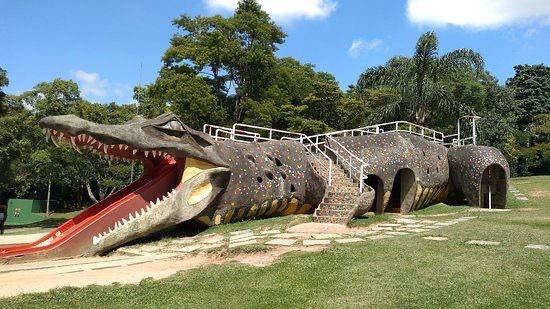 The completed crocodile slide at SESC Interlagos